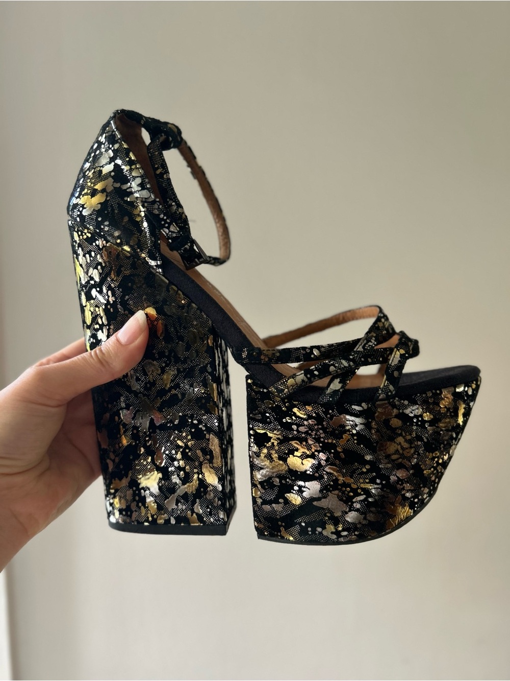Jeffery Campbell Black & Gold Platform High Heels Women’s Sandals